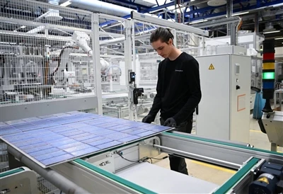 Turkki: aikoo jakaa 2 miljardia dollaria 15 GW:n aurinkokennojen tuotantokapa...